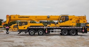 <b>Maximize</b> Performance New Liugong LTC550L5 OTTC the Hot Selling Mobile Hydraulic 55T - Product Image 4