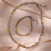 Bijou Fantaisie Collier Pendentif Bracelet en Acier Inoxydable Plaqué Or 18K PVD Chaîne Serpent Tressée Multi-rangs pour Femmes et Hommes