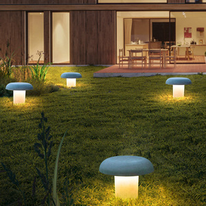 Lampe de jardin LED en forme de champignon pour l'extérieur, lampe décorative pour pelouse, cour, villa - Product Image 4