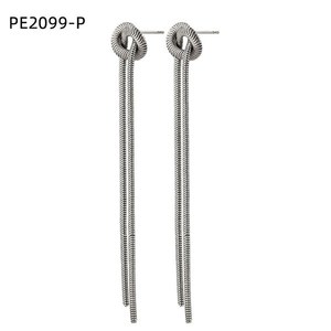 เอมี่ เอมี่ แฟชั่นต่างหูแบบห้อย PE2099 ดีไซน์พู่ชุบเงินสำหรับผู้หญิงเครื่องประดับปาร์ตี้สไตล์อินเทรนด์ - Product Image 1