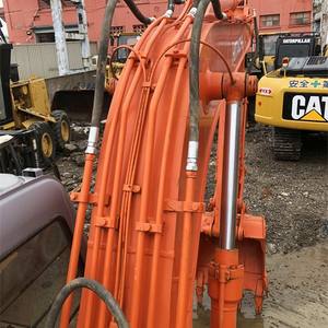 Escavatore usato Hitachi EX100-5 in buone condizioni con parti di qualità e costi più economici made in Japan - Product Image 4