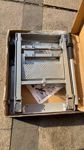 Échelle de hayon pliable en alliage d'aluminium, à deux marches, rétractable, marchepied pour <span class=keywords><strong>camion</strong></span>, main courante, pédales, installation facile sans perçage, luxe, 300 lb - Product Image 2