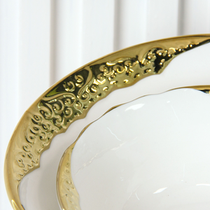 Juego de <span class=keywords><strong>vajilla</strong></span> de porcelana Phnom Penh Royal White, <span class=keywords><strong>vajilla</strong></span> de cerámica en relieve con borde dorado para platos de cena de boda y juego de cuencos - Product Image 6