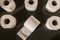 Suministro al por mayor de cilindros de cartón reciclado, tubos vacíos para rollos de papel higiénico, tubos de cartón kraft personalizados para la fabricación de pañuelos.