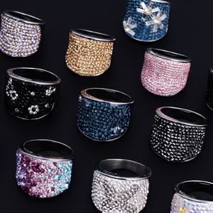 Anillo de Acero Inoxidable con Zirconia de Colores, Venta al por Mayor con MOQ Bajo, Joyería Brillante, Anillos Anchos de Zirconia para Mujer Estilo Hip Hop - Product Image 1