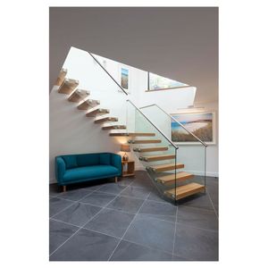 <span class=keywords><strong>Escalera</strong></span> recta con <span class=keywords><strong>jardineras</strong></span> integradas, que integra vegetación <span class=keywords><strong>en</strong></span> la estructura de la <span class=keywords><strong>escalera</strong></span> para un diseño biofílico - Product Image 4