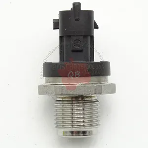 Asli Cummins QSB6.7 Bagian Mesin Diesel Sensor Tekanan Minyak 5260246