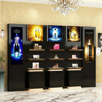 Vitrine cosmétique noire et or sur mesure avec éclairage LED, murale, pour présentation de soins de la peau et de parfums, pour les boutiques de beauté