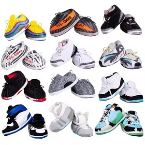 Chaussons d'intérieur doux en coton PP, confortables pour dormir, mignons, pour les fêtes, personnalisables, vente en gros en usine, pantoufles rembourrées en vrac - Product Image 6