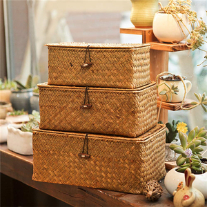 Cesto de regalo Cestas de algas marinas Cesta de alta calidad Precio barato Mimbre tejido Pequeño cuadrado Paja Fruta Almacenamiento en el hogar Color natural - Product Image 3