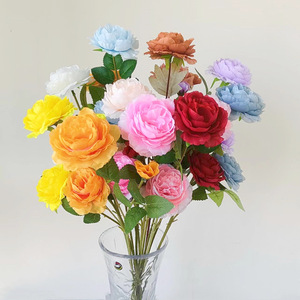 Fleur artificielle imprimée, fleur de ranunculus à 3 têtes en soie, décoration de mariage et d'intérieur, ornement fait main transfrontalier - Product Image 2