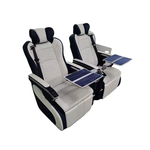 Siège de voiture de luxe de haute qualité avec réglage du dossier, double port USB intégré et écharpe premium - Product Image 1