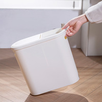 Poubelle moderne minimaliste en plastique pour la gestion des déchets, grande capacité, design créatif, pédale, facile à déplacer, espaces étroits, salon