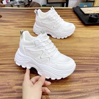 Chaussures de course décontractées respirantes à semelle épaisse et antidérapante pour femmes, idéales pour les activités de plein air – Nouvelle collection en promotion