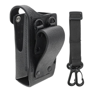 Estuche Rígido de Cuero PMLN5864A con Presilla Giratoria para Cinturón para Radios sin Pantalla para Walkie Talkies DP2400E XPR3300E DEP550E P6600I - Product Image 4
