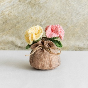 Ornement en pot de fleurs de carnation tricotées au crochet faites à la main, produit fini, bouquet simulé pour la fête des mères, cadeau en pot - Product Image 3