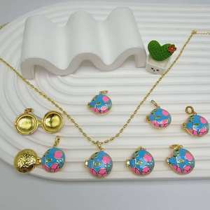 CH-JDN0949 Nouveauté Cadeau de la Saint-Valentin Meilleur ami Pendentif en émail coloré <span class=keywords><strong>Collier</strong></span> cœur <span class=keywords><strong>Collier</strong></span> d'amitié <span class=keywords><strong>Collier</strong></span> de famille - Product Image 3