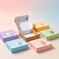 Boîte d'emballage personnalisée haut de gamme en carton recyclé, finition brillante ou mate, pliable, colorée, pour cadeaux, avec gaufrage