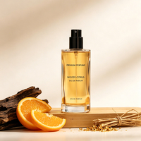 Flacon de parfum en verre rose clair de 50 ml et 100 ml, nouveau design, avec bouchon pompe et couvercle, pour échantillons cosmétiques.