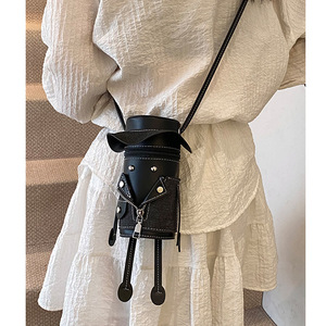 Sac bandoulière Yuzoduke style <span class=keywords><strong>Dracula</strong></span>, super populaire, petit sac pour femme, nouveau, mignon et unique, sac <span class=keywords><strong>de</strong></span> téléphone pour fille, style célébrité internet - Product Image 3