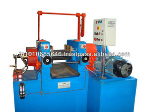 Mezcladora de Caucho para Laboratorio JRD Nueva - Alta Productividad y Larga Vida Útil, Motor y Bomba con Control PLC, Refrigeración por Agua - Product Image 2