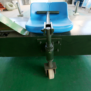 Máquina de cepillado de césped artificial a gasolina para el mantenimiento de campos deportivos, suministro de fábrica - Product Image 6
