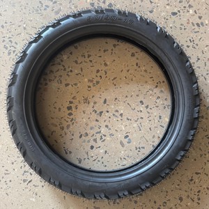 Neumáticos para Motocicleta, Fabricante Chino de Neumáticos Económicos 90/90-17, Neumático Sin Cámara para Scooter y Motocicleta - Product Image 4