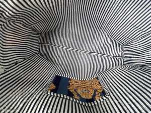 Bolsa de Transporte Acolchada de Algodón, Lavable, con Estampados Tradicionales Hechos a Mano, Bolso de Hombro para Viajes y Compras - Product Image 6