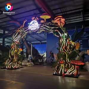 Arche de bienvenue lumineuse et étanche de haute qualité, 6m de hauteur et 12m de long, pour parcs à thème, centres de villégiature et jardins - Product Image 5