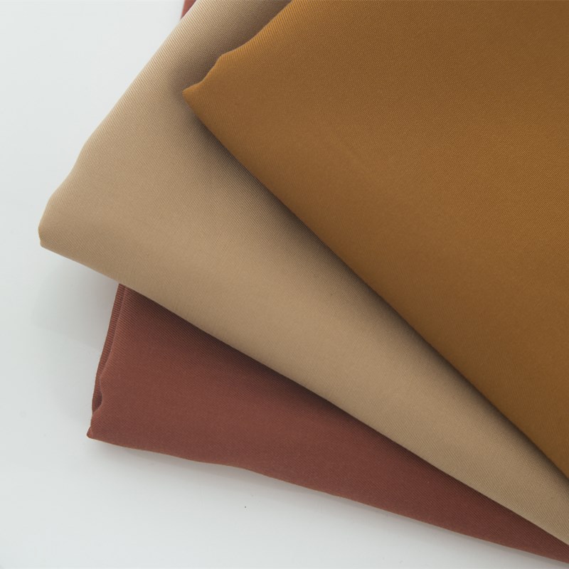 Рубашка из 100% вискозного плетеного материала в наличии