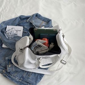 Sac de sport portable pour femme, sac de voyage d'affaires pour homme, sac de voyage populaire à motif carreaux avec chaîne - Product Image 4