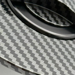 Couvre-réservoir d'essence avant en alliage d'aluminium CNC sans clé pour moto, impression hydrographique, pour trois trous de fixation à vis - Product Image 5