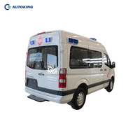 Nouvelle voiture d'ambulance mobile de premiers secours d'hôpital (Euro 6, AT) surveillant le véhicule d'ambulance pour l'exportation