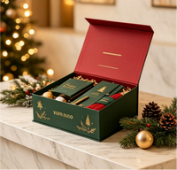 Boîte cadeau rigide personnalisable pour Noël, avec logo en estampe à chaud, intérieur en soie, boîte cadeau de Noël en carton premium
