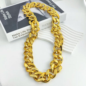 Collana a catena grande in plastica dorata, spessa, alla moda, per performance e discoteca, stile ricco, all'ingrosso Europa America - Product Image 1
