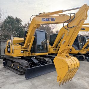 Miniexcavadora Komatsu PC60 Usada de 6 Toneladas, Modelo 2022, Motor Diésel, Caja de Cambios, Bomba, PLC Incluidos, Buen Estado, Importada, Original - Product Image 1