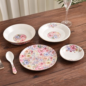 Service de table en céramique à motifs floraux, vaisselle en relief, assiettes rondes, bols à soupe et repose-cuillères pour la salle à manger à domicile - Product Image 3