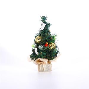 Árbol de Navidad en Miniatura de Pino para Escritorio con Bayas de Acebo y Conos para Decoración del Hogar u Oficina - Product Image 6