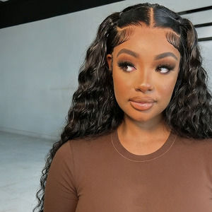 Parrucca in Capelli Umani Veri 13*4 180% Alta Densità, Ondulata Profonda, Lunga e Riccia, Permanente e Tintura Possibili - Product Image 1