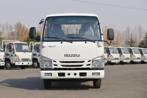 รถบรรทุกอีซูซุ ELF 4x2 แบบเบา แค็บคู่ รถบรรทุกขนาดเล็ก เกียร์ธรรมดา เครื่องยนต์ดีเซล สำหรับขนส่งสินค้าแบบ Part Load - Product Image 2