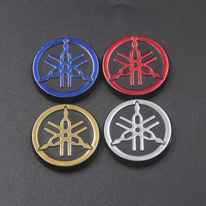 Небольшая хромированная пластиковая эмблема с логотипом для мотоцикла yamaha tmax