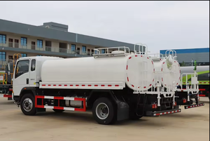 Modèle de livraison de carburant Dongfeng 4x2 6X4 10 roues capacité de <span class=keywords><strong>camion</strong></span>-citerne d'eau 15m3 20 M3 10m3 <span class=keywords><strong>camion</strong></span> arroseur - Product Image 4