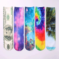 Vente en gros de chaussettes personnalisées d'impression de dessins animés alimentaires drôles de filles de dessins animés imprimés en 3d chaussettes d'équipage vierges à sublimation en tube