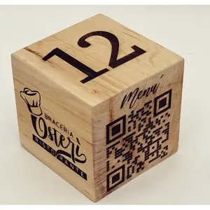 Cubo de madera para señalización, merchandising sostenible - Product Image 1