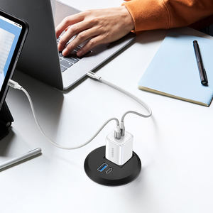 Fábrica Preta Us Tomada De Energia Padrão Carga Rápida Construção De Desktop Rodada Grommet Tomada De Energia De Escritório Com 20W Usb-C - Product Image 4