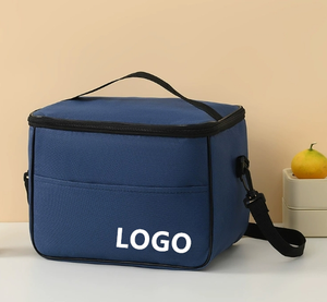 Sac isotherme souple Maxcold en matériaux recyclés, idéal pour le déjeuner, le camping, la plage, la piscine, les sports, les promotions et les cadeaux - Product Image 2