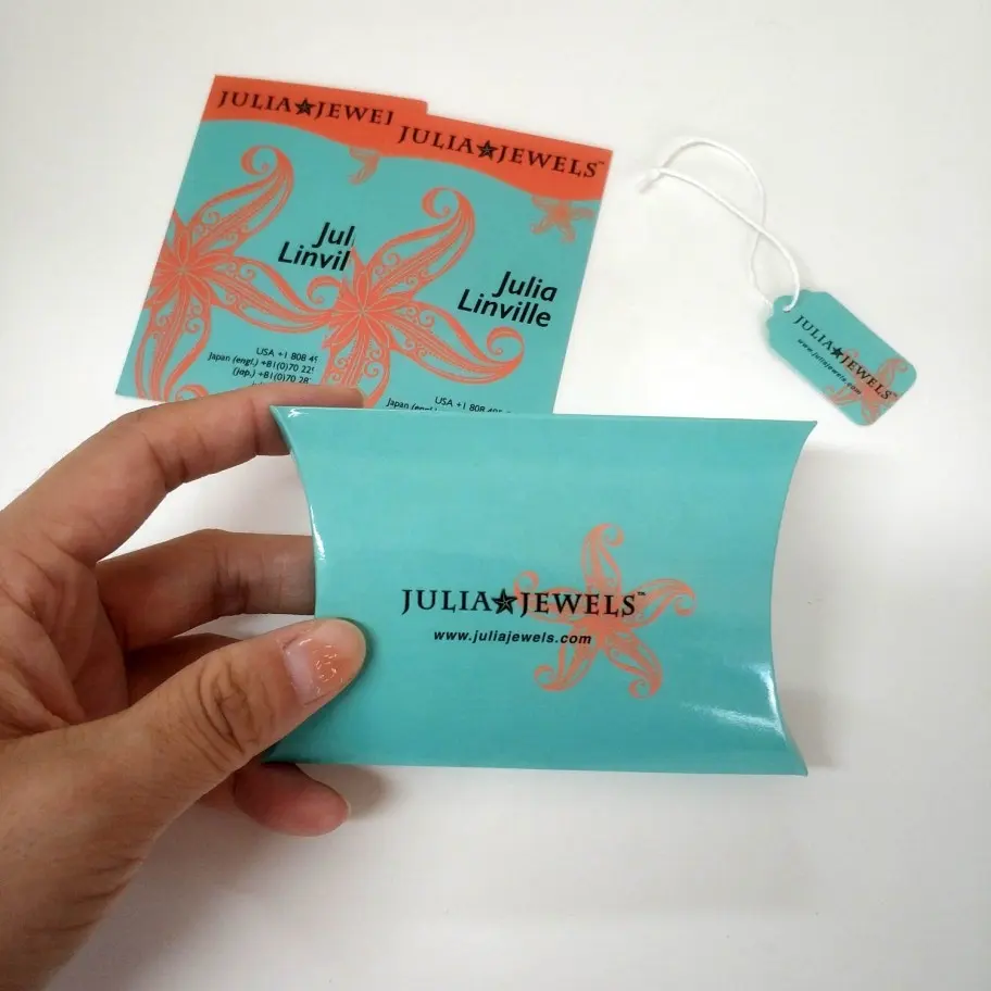Fabrik direkt Logo gedruckt Luxus kleine Packung Verpackung Kissen Box hängen Tag und Karten für Zubehör und Schmuck verpackung