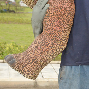 Marioneta de Hombro de Dinosaurio Dragón Realista de Gran Tamaño, Brachiosaurus - Product Image 4