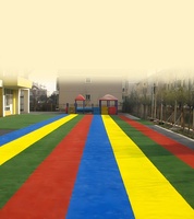 Umweltfreundlicher Wasserdichter Ineinandergreifender Kunstrasen für Außen- und Innenbereich Kindergarten & Hinterhof Bunter Rasen