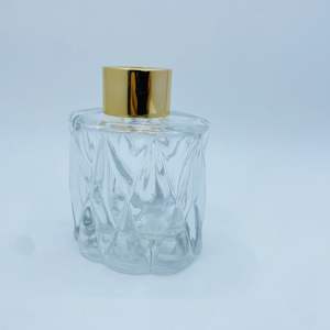 Difusor de Vidrio de 100 ml con Tapa de Plástico, Botellas de Aroma, Accesorios de Fragancia para Proyectos de Manualidades, Bodas y Fiestas - Product Image 3